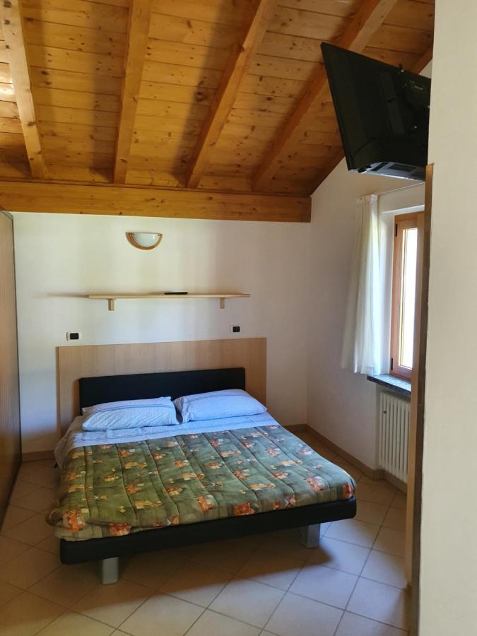 Bungalows In Camping Solarium Domaso Exterior photo