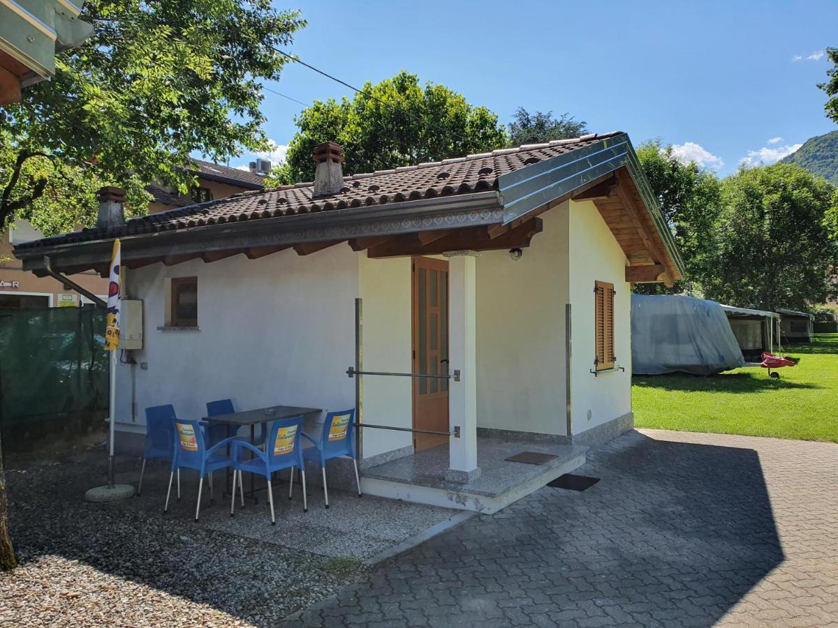 Bungalows In Camping Solarium Domaso Exterior photo